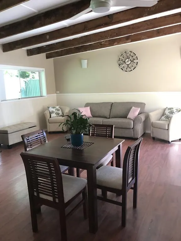 Hoops Accommodation Byron Bay