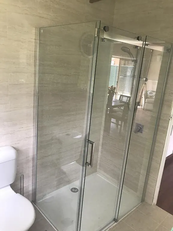 Hoops Accommodation Byron Bay